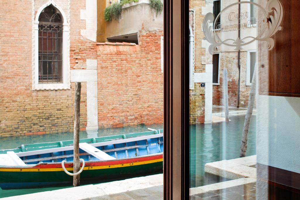 Casa Rezzonico Bed & Breakfast เวนิส ภายนอก รูปภาพ