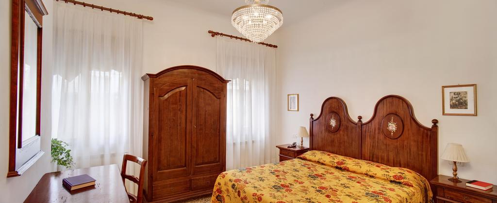 Casa Rezzonico Bed & Breakfast เวนิส ภายนอก รูปภาพ