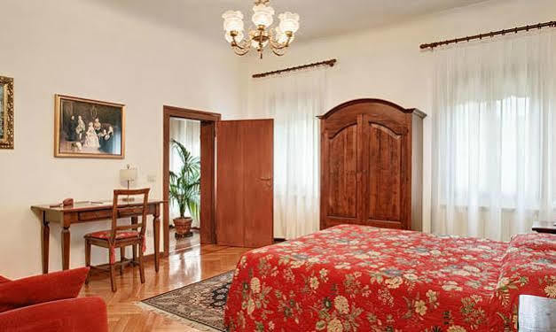 Casa Rezzonico Bed & Breakfast เวนิส ภายนอก รูปภาพ